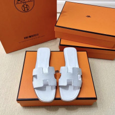 에르메스 올수공 오란 슬리퍼 샌들 앱송 25